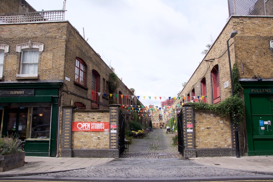 Creative desk / work spaces in Victorian mews yard - Kennington / Elephant & Castle photo 4