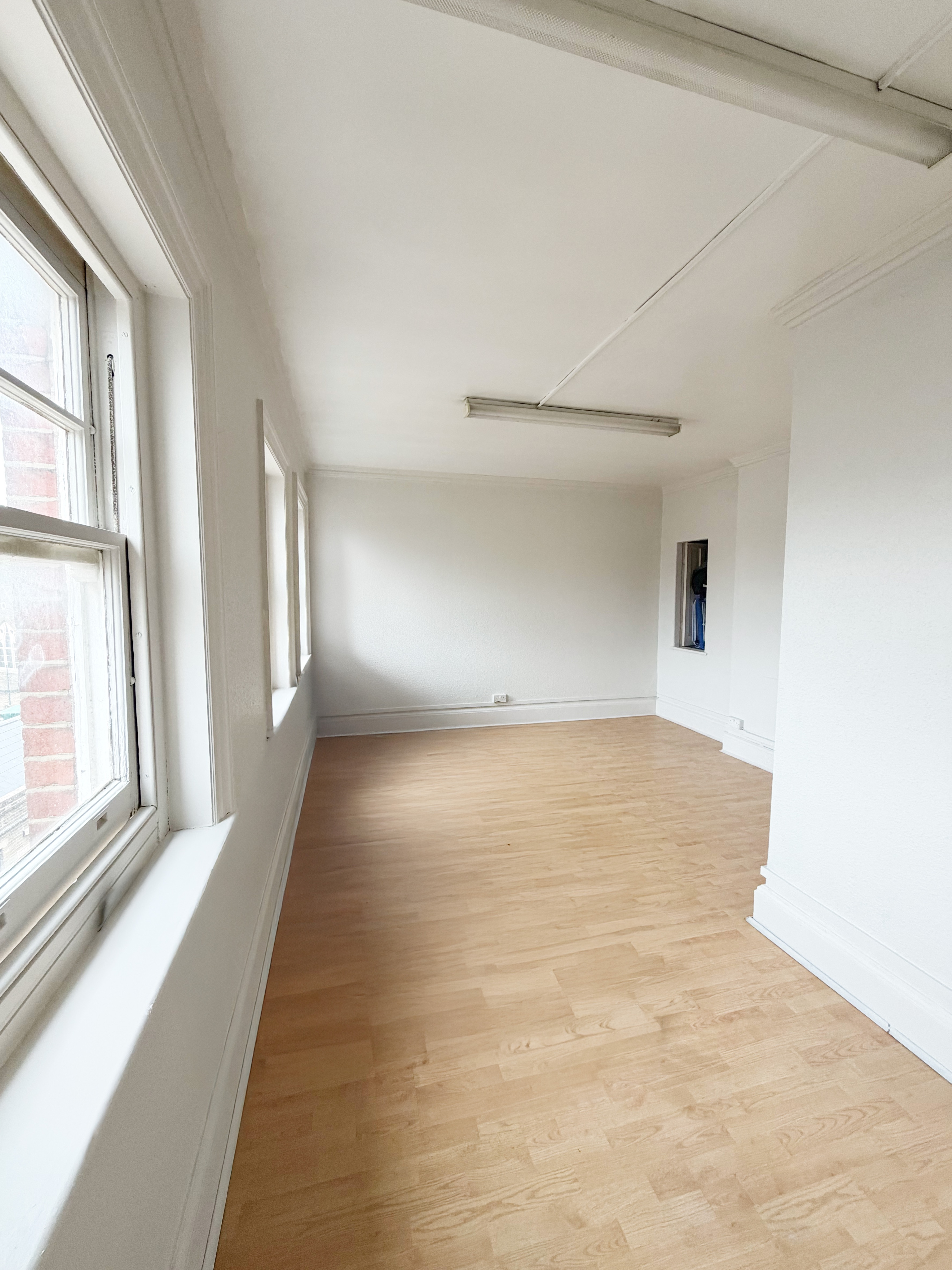 private studio in dalston with loft storage photo 3