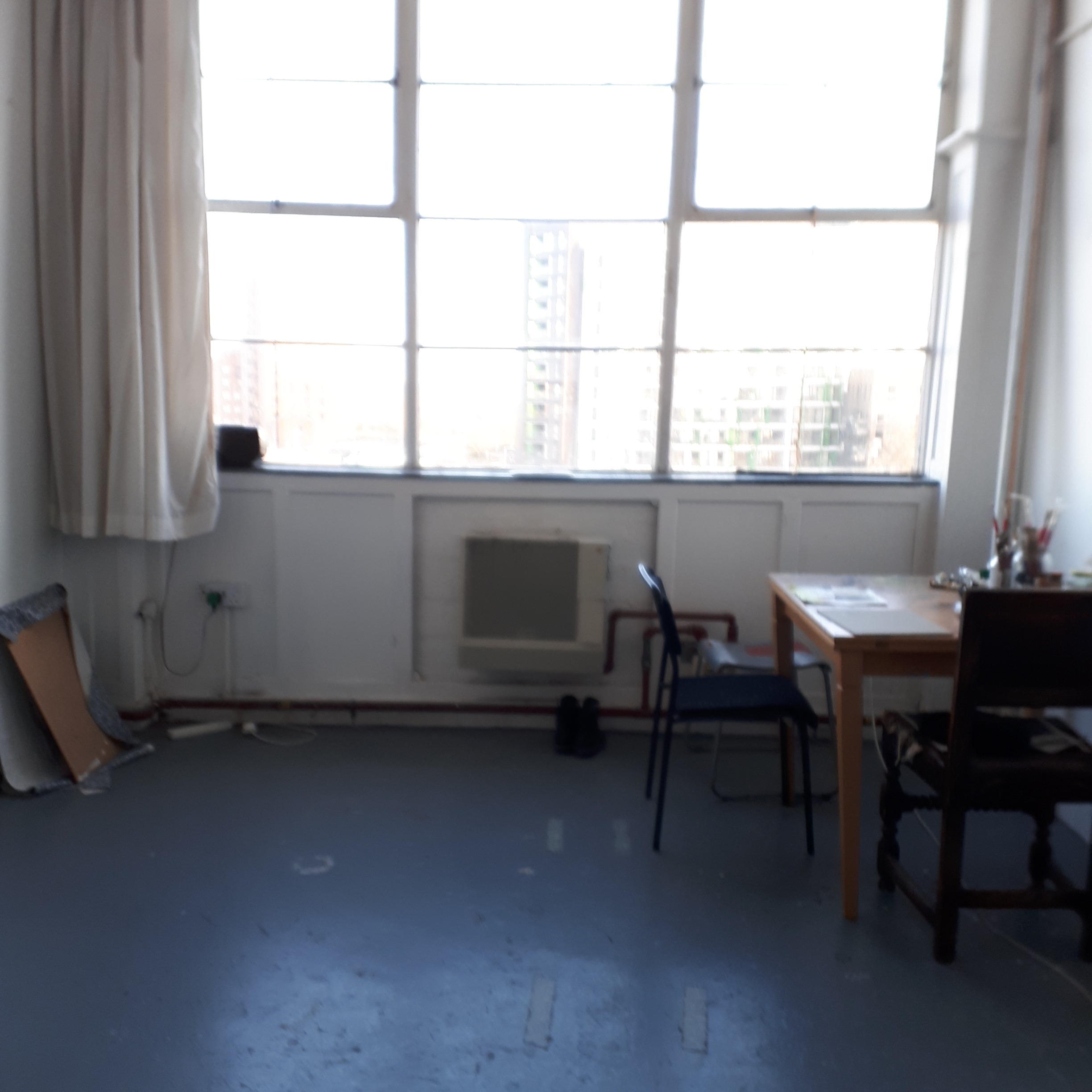 A bright (natural light) self contained studio sublet available photo 3