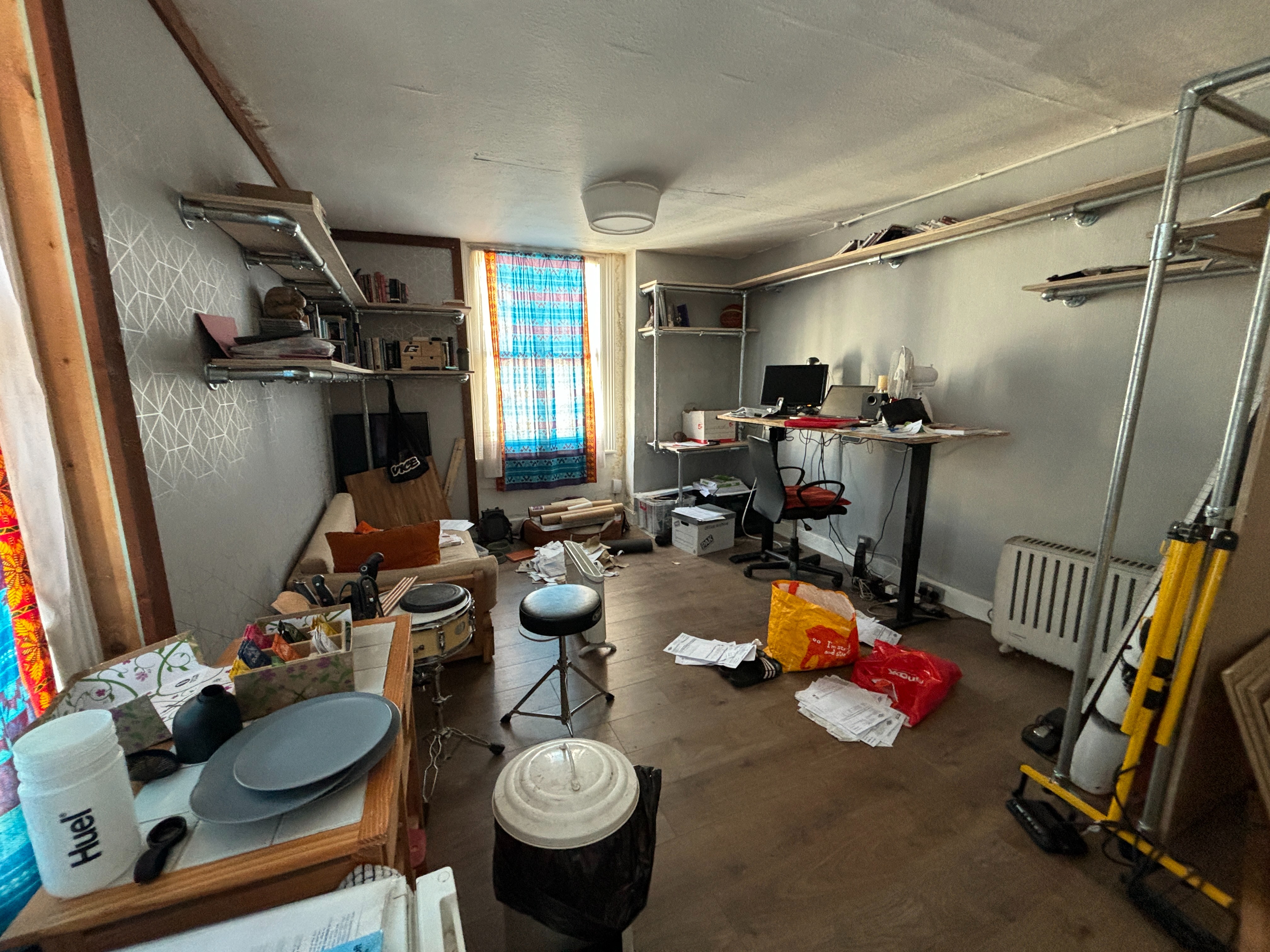 FIRST MONTH FREE! Natural Light studio in Hither Green available now photo 2