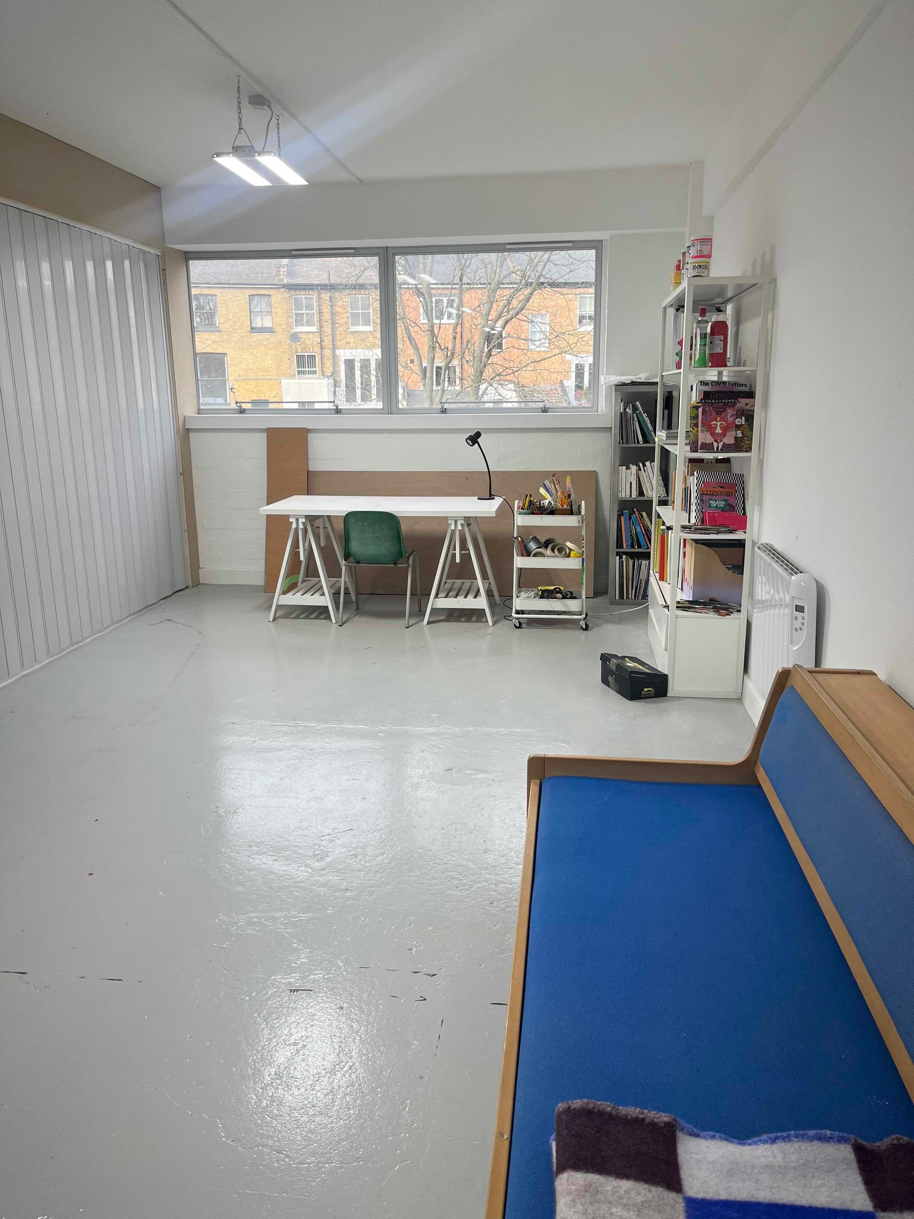 Artist Studio/Creative Space to sublet - 470 sq ft - Dalston - E8 2NP photo 5