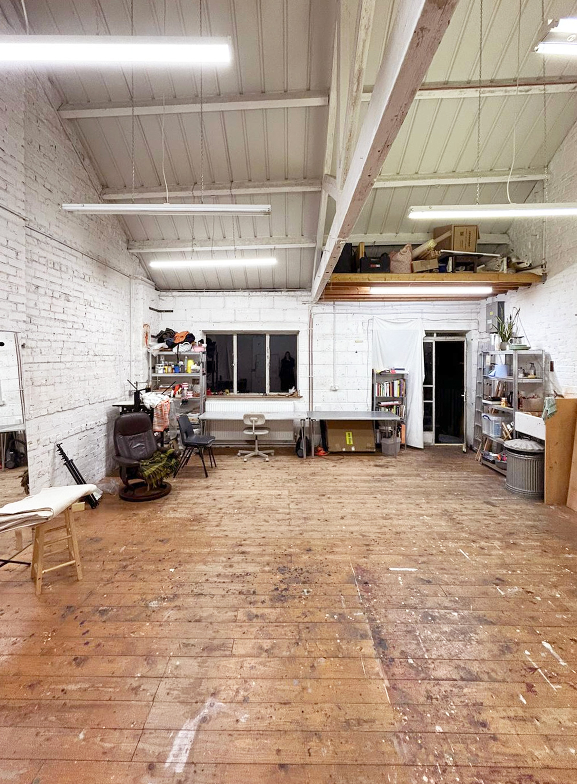 Large Studio located in Dalston photo 4