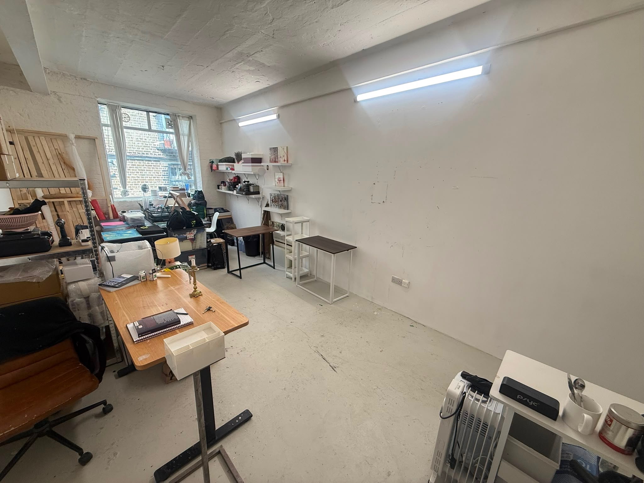 Studio share in Dalston photo 2