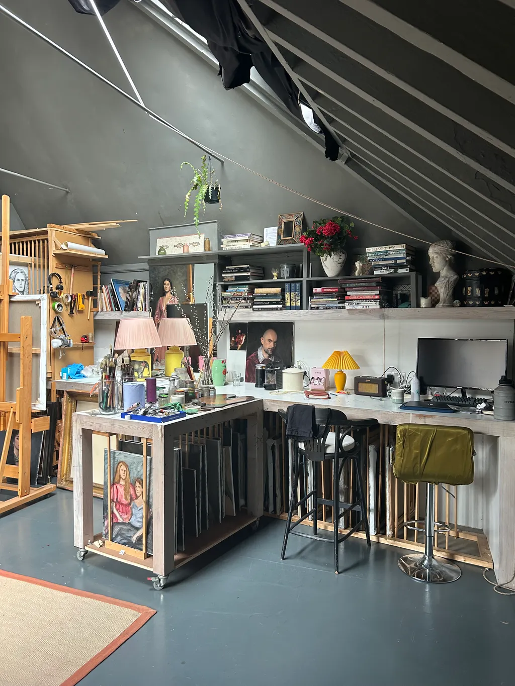 Sublet, High Street Kensington photo 2